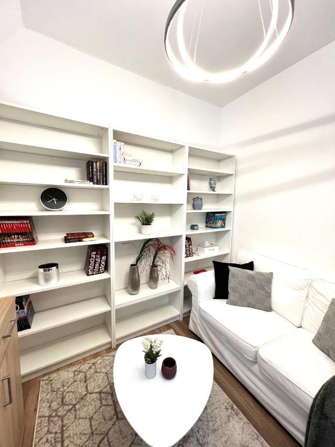 Hot Spot - Apartment - Sanador Victoriei Букурещ Екстериор снимка