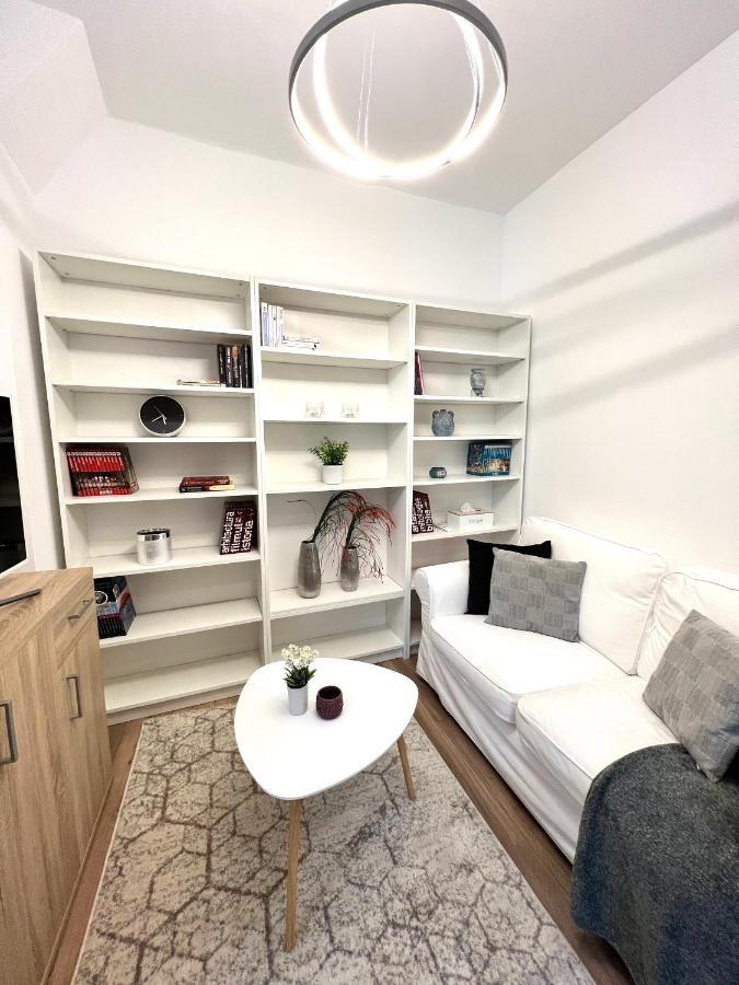 Hot Spot - Apartment - Sanador Victoriei Букурещ Екстериор снимка