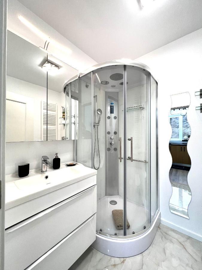 Hot Spot - Apartment - Sanador Victoriei Букурещ Екстериор снимка
