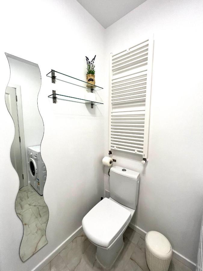 Hot Spot - Apartment - Sanador Victoriei Букурещ Екстериор снимка